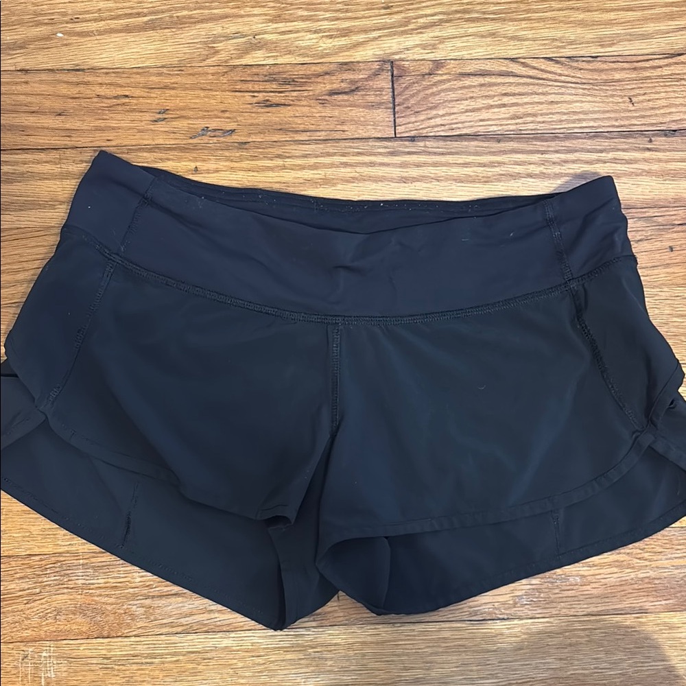 Lululemon Athletica Black Athletic Shorts Tulip Design